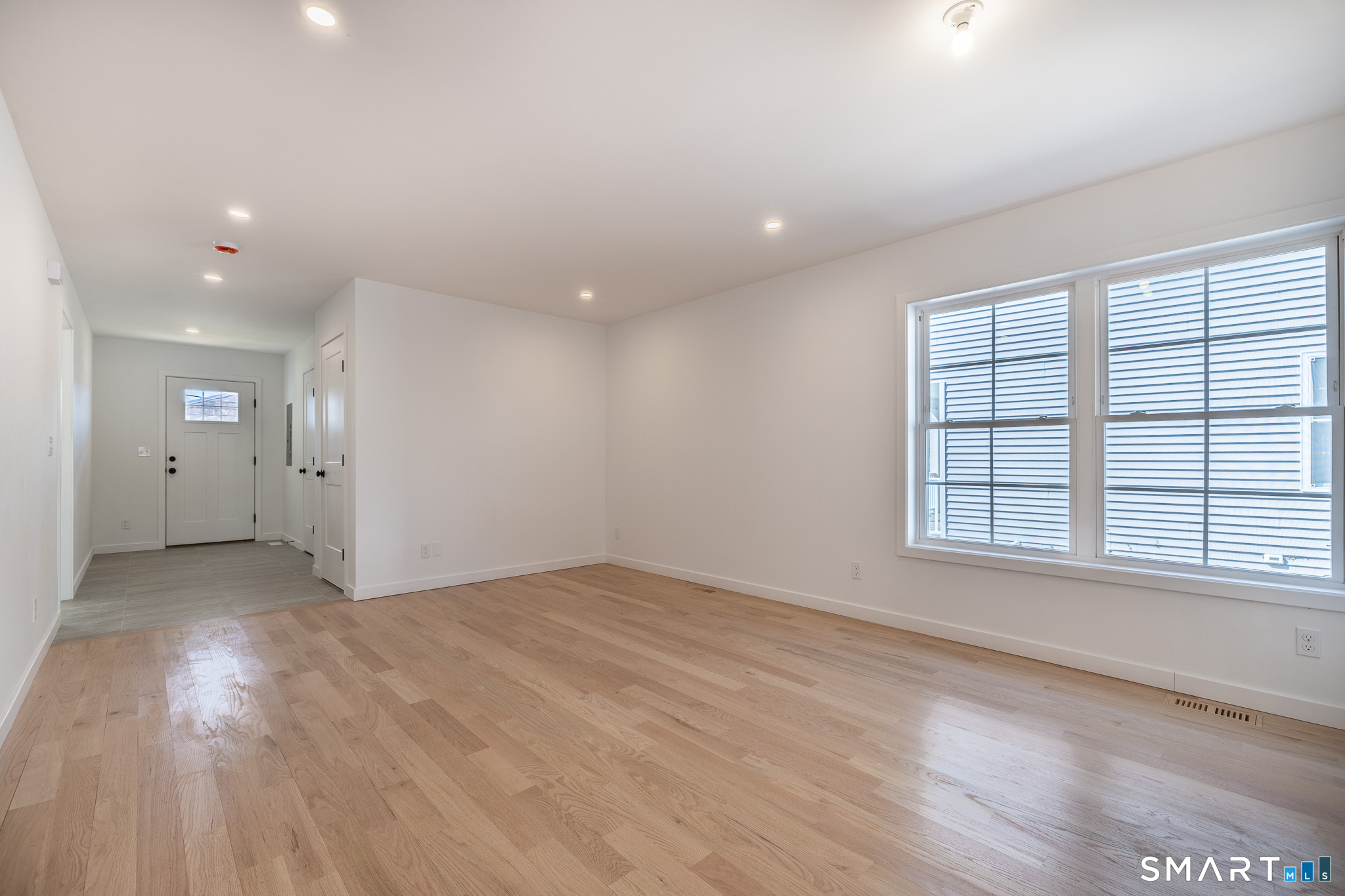 330 Pleasantview Avenue Bridgeport CT 06606