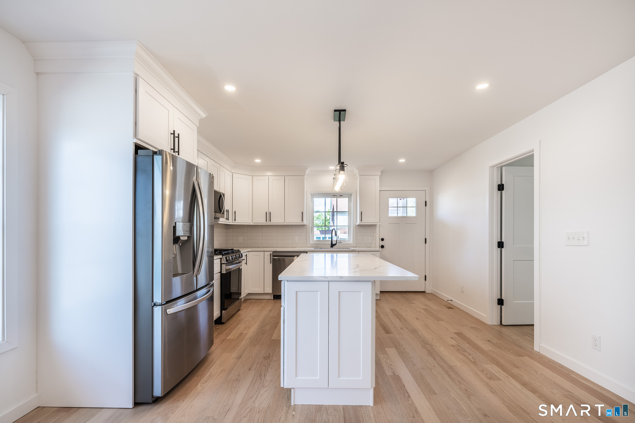 330 Pleasantview Avenue Bridgeport CT 06606