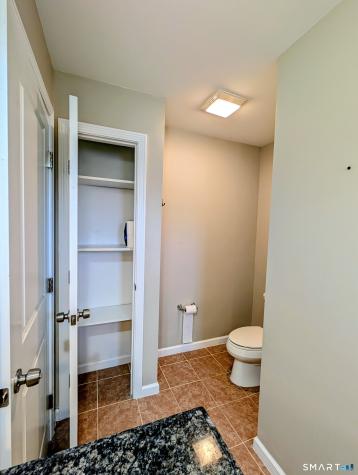 15 Old Oak Drive Brookfield CT 06804