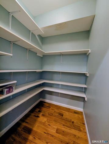 15 Old Oak Drive Brookfield CT 06804