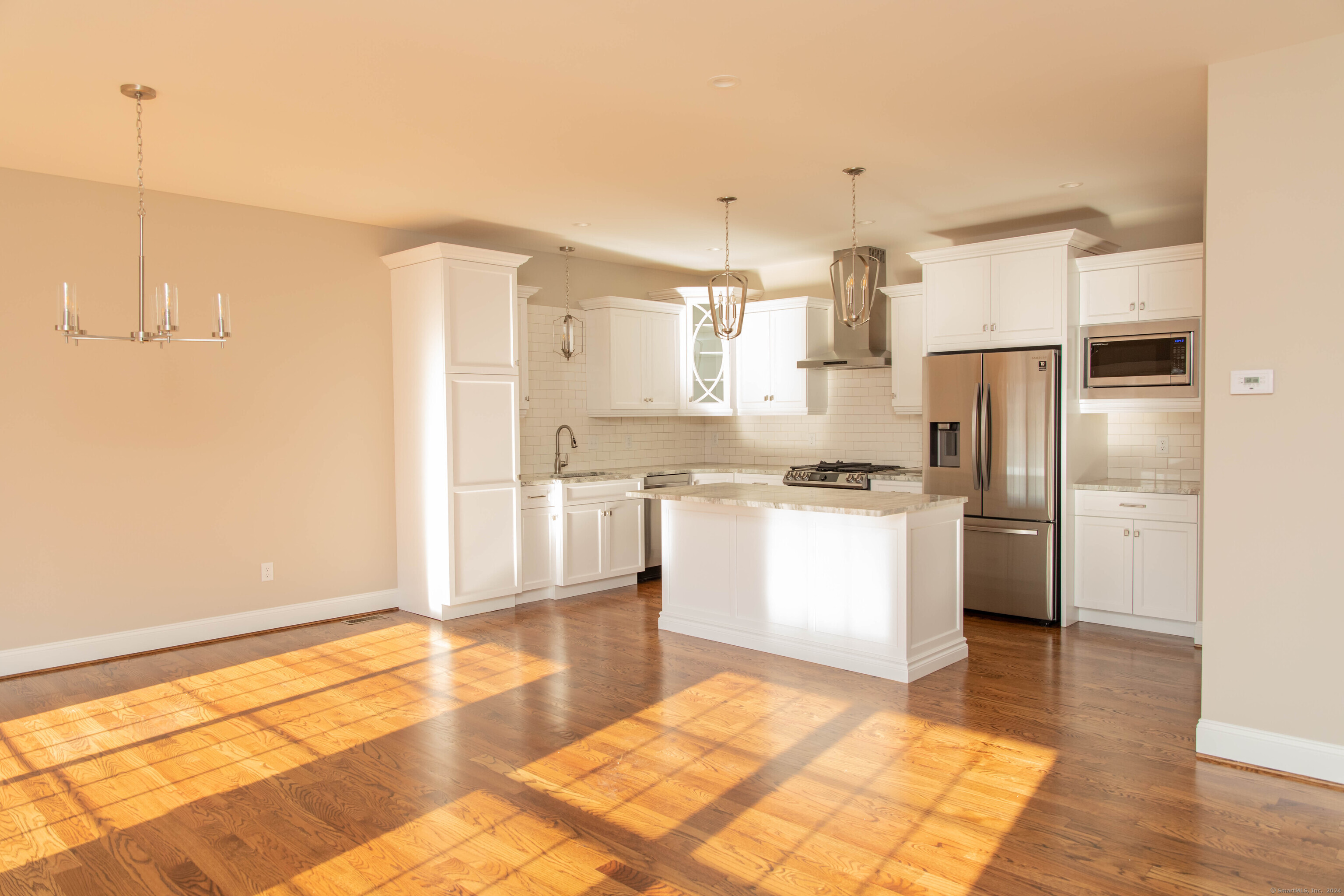 121 Yorkshire Court Farmington CT 06032