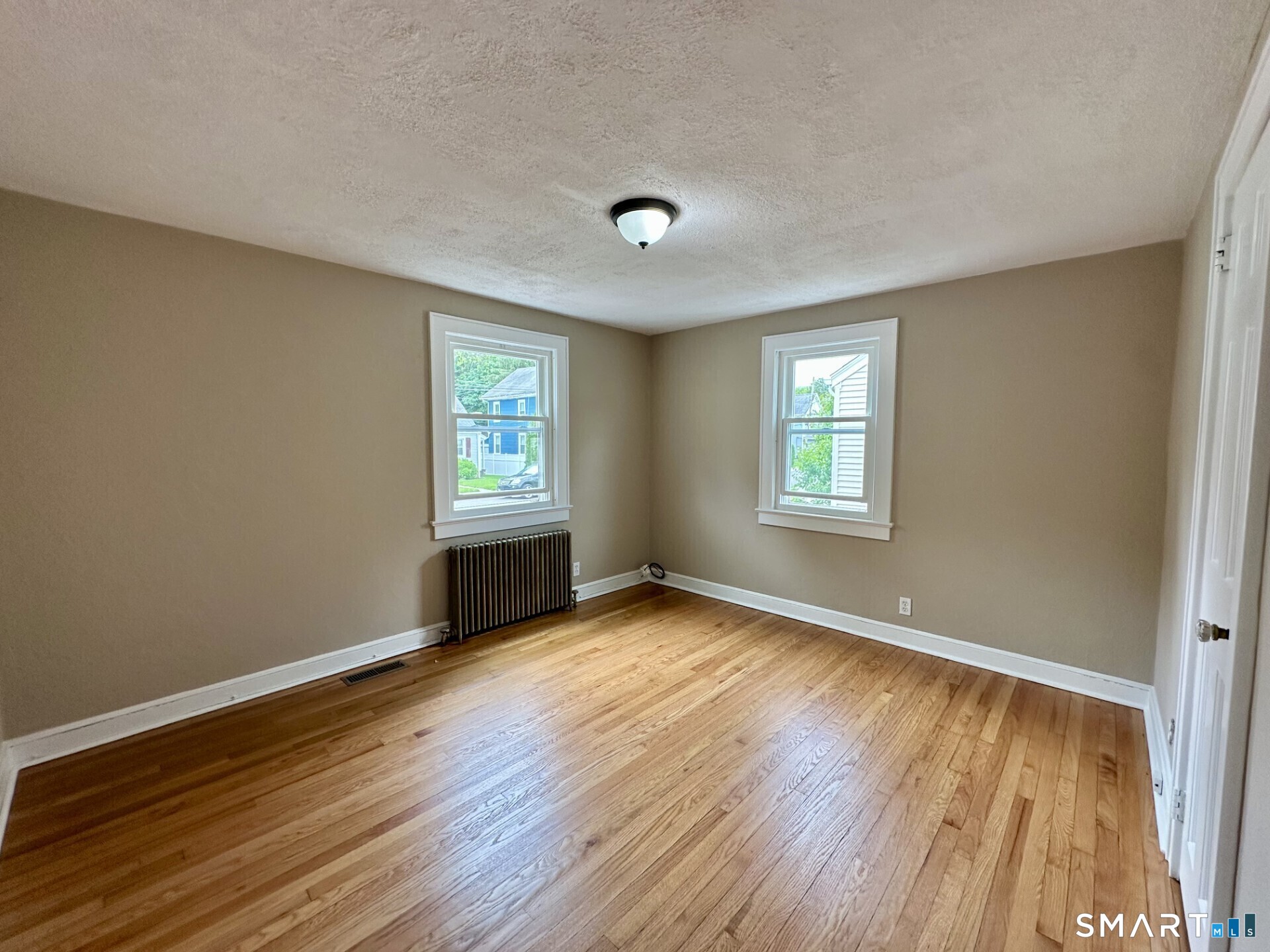 33 Emerson Street Norwalk CT 06855