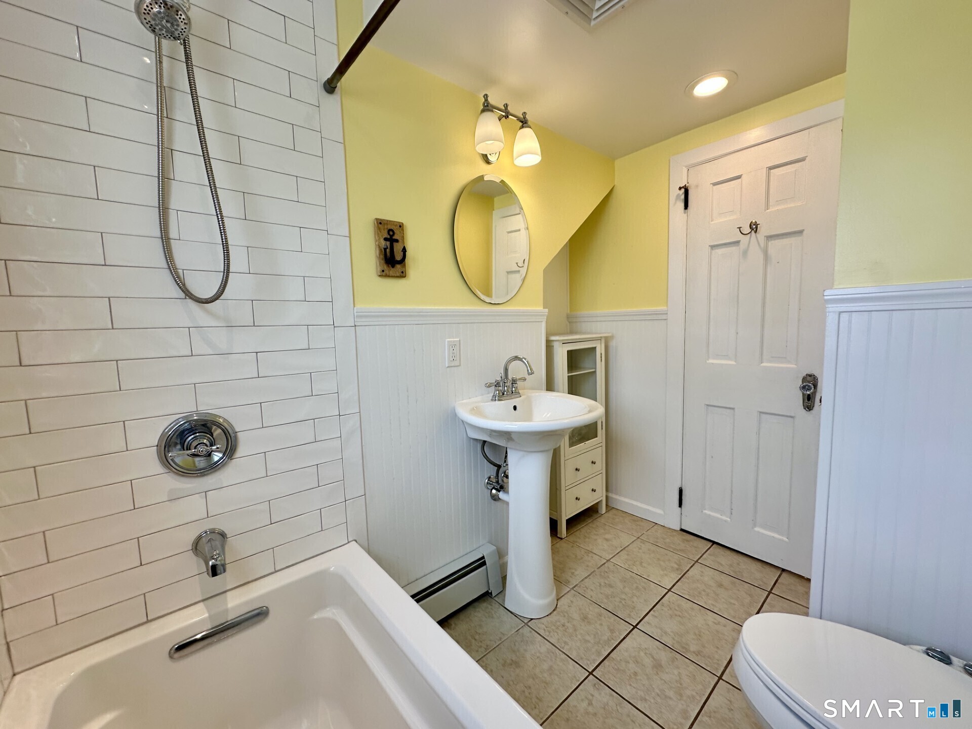 33 Emerson Street Norwalk CT 06855