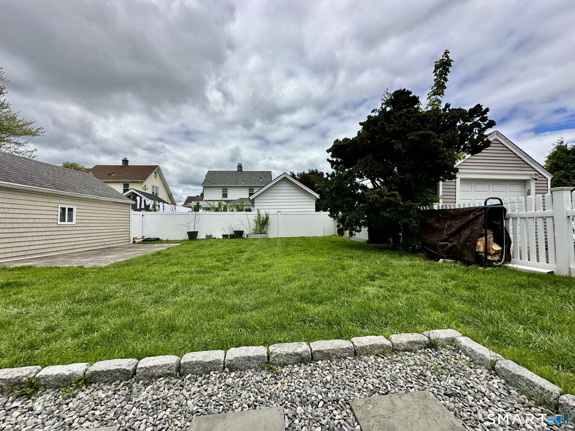 33 Emerson Street Norwalk CT 06855