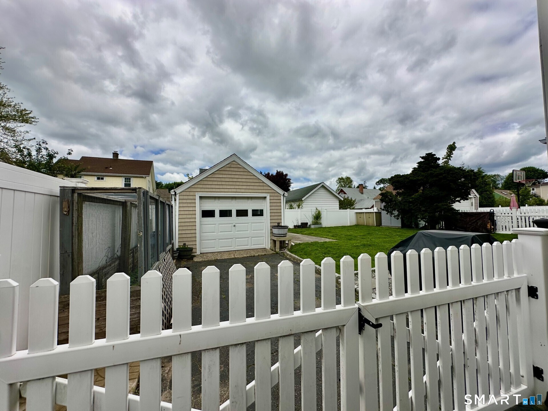 33 Emerson Street Norwalk CT 06855