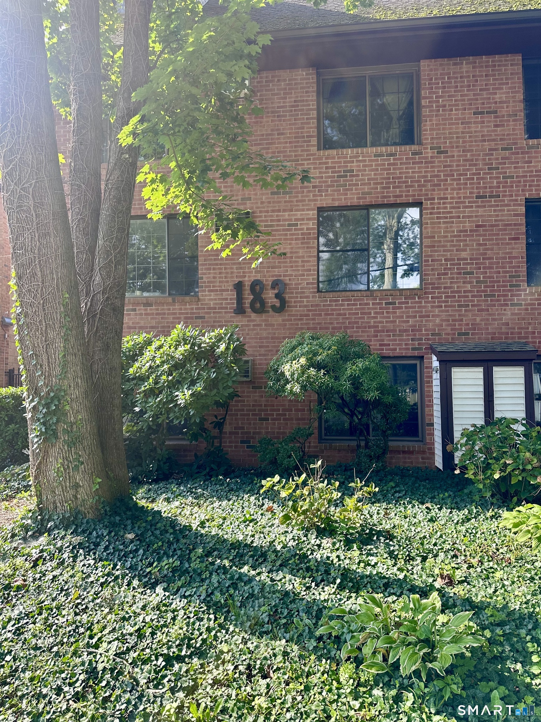 183 Loomis Drive West Hartford CT 06107