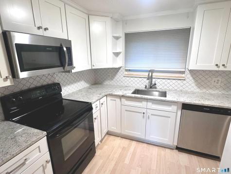 183 Loomis Drive West Hartford CT 06107