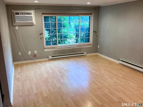 183 Loomis Drive West Hartford CT 06107