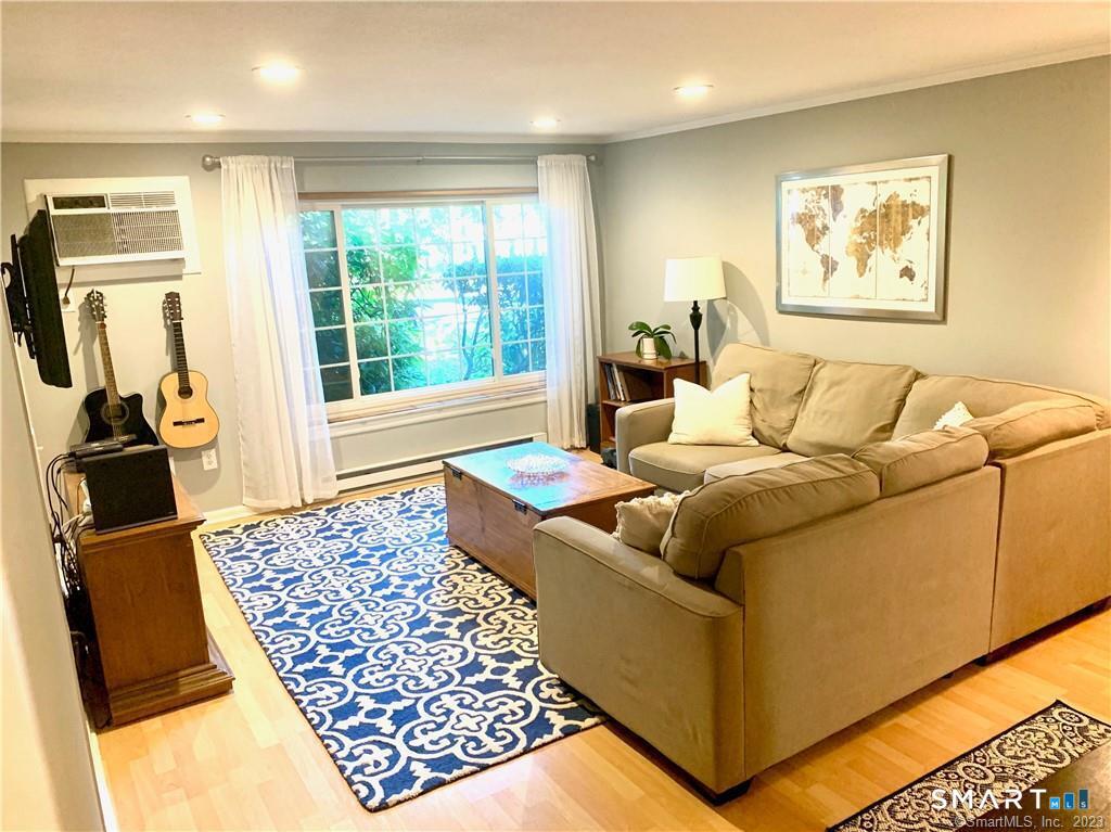 183 Loomis Drive West Hartford CT 06107