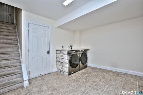 39 Maple Tree Avenue Stamford CT 06906