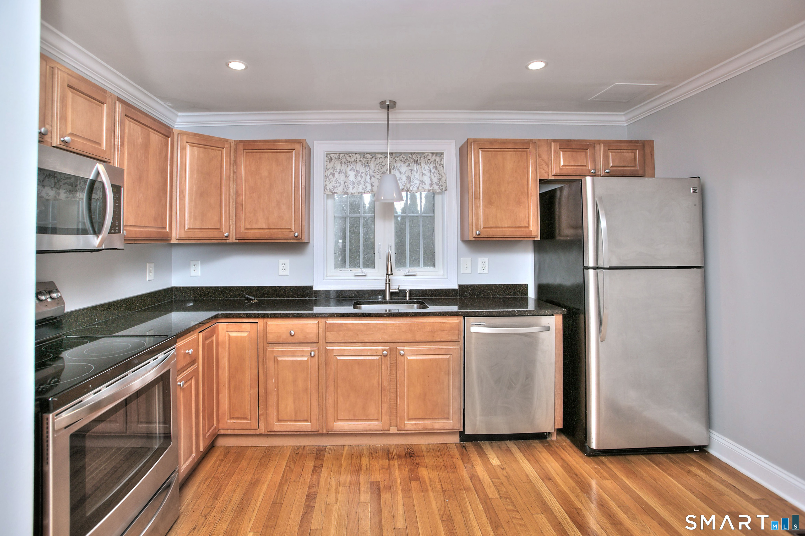 39 Maple Tree Avenue Stamford CT 06906
