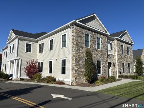 73 W Main Street Clinton CT 06413