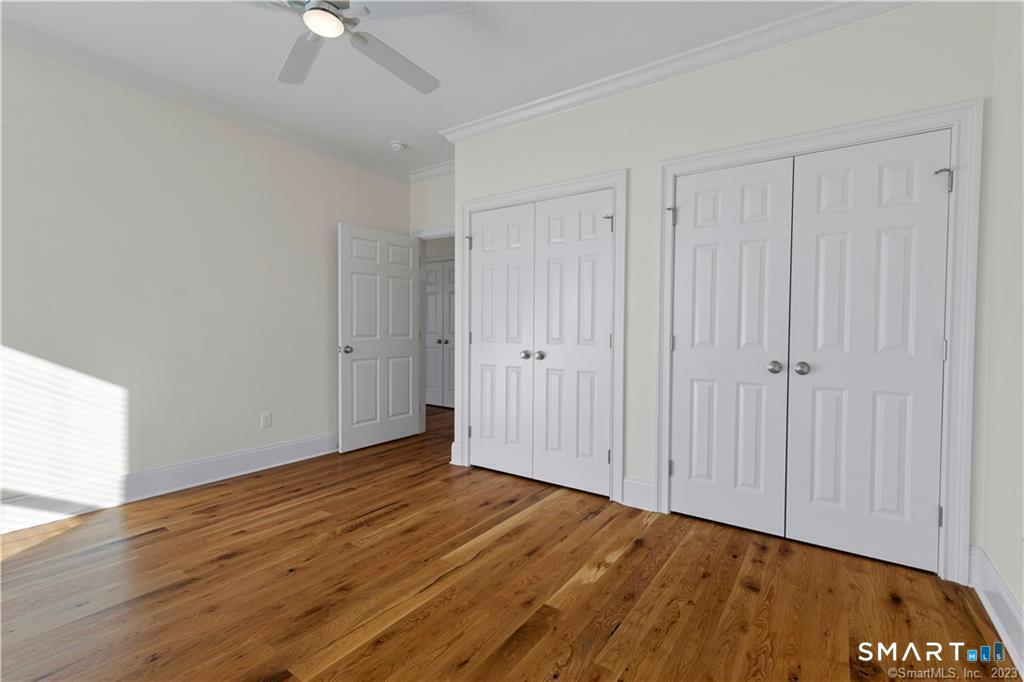 73 W Main Street Clinton CT 06413