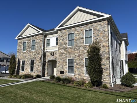 73 W Main Street Clinton CT 06413