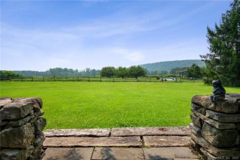 35 Northrop Street Bridgewater CT 06752