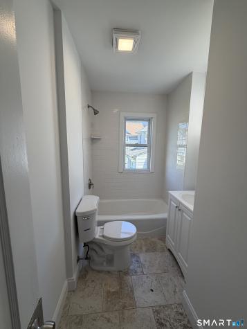 234 Savoy Street Bridgeport CT 06606