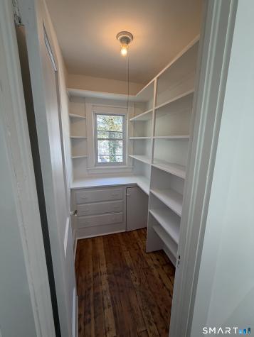 234 Savoy Street Bridgeport CT 06606
