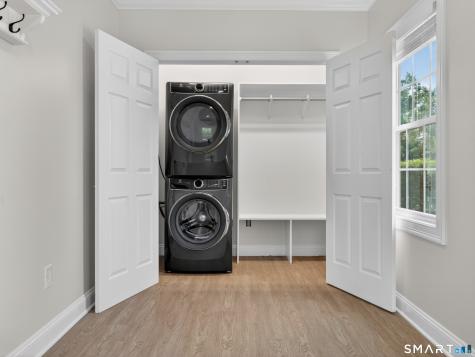 6 Harbor Parkway Clinton CT 06413