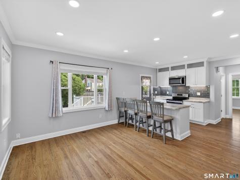 6 Harbor Parkway Clinton CT 06413