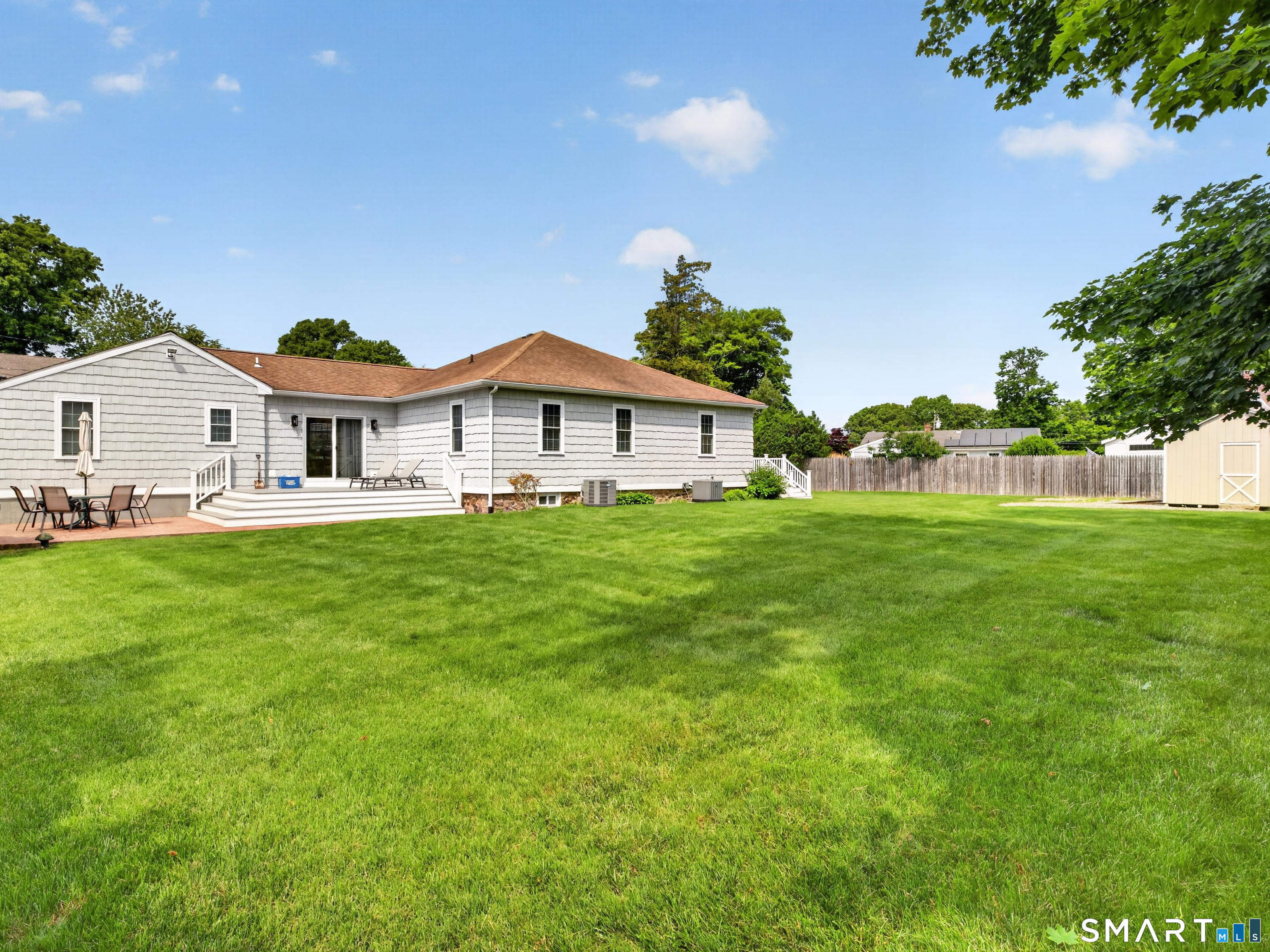 6 Harbor Parkway Clinton CT 06413