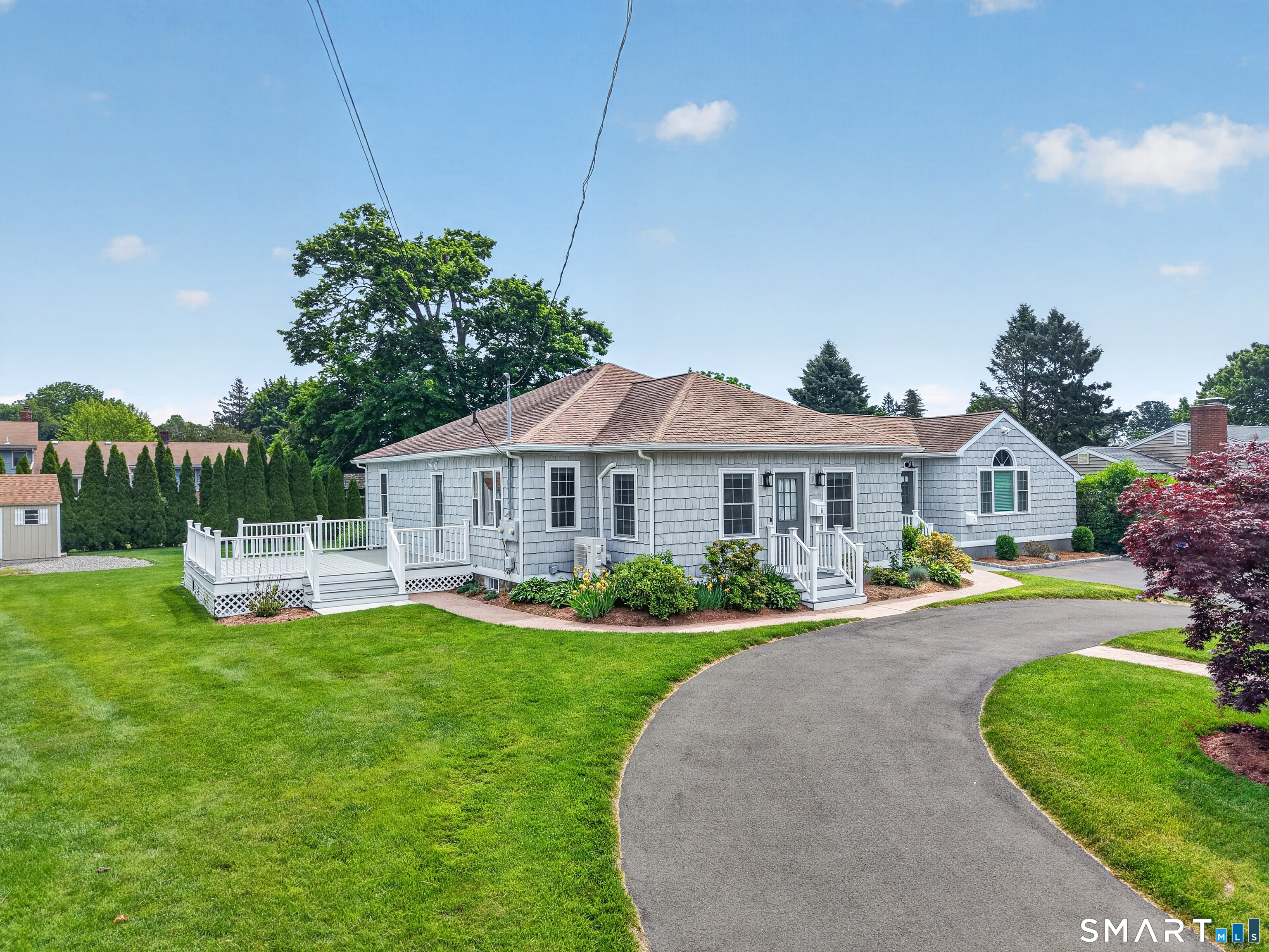 6 Harbor Parkway Clinton CT 06413