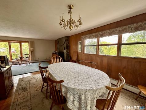 13 Broken Arrow Road Hamden CT 06518