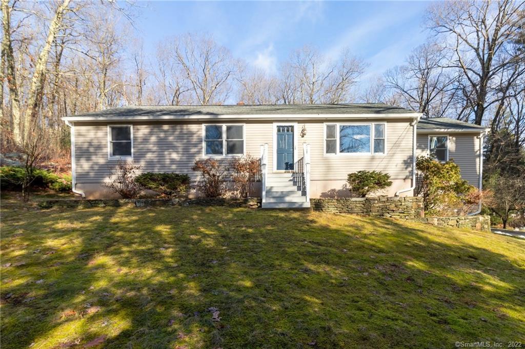 40 Chevas Road Avon CT 06001