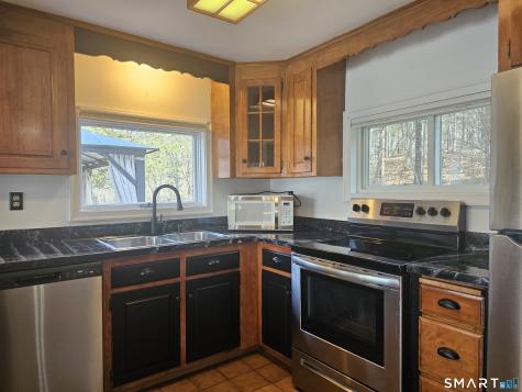 932 Saybrook Road Middletown CT 06457