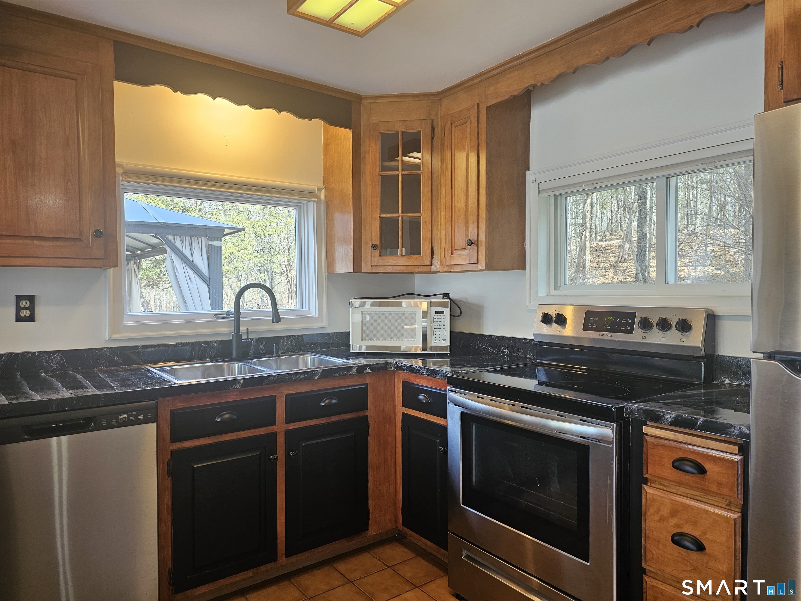 932 Saybrook Road Middletown CT 06457