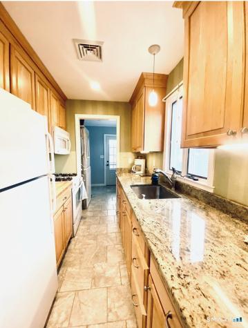 812 East Broadway East Street Milford CT 06460