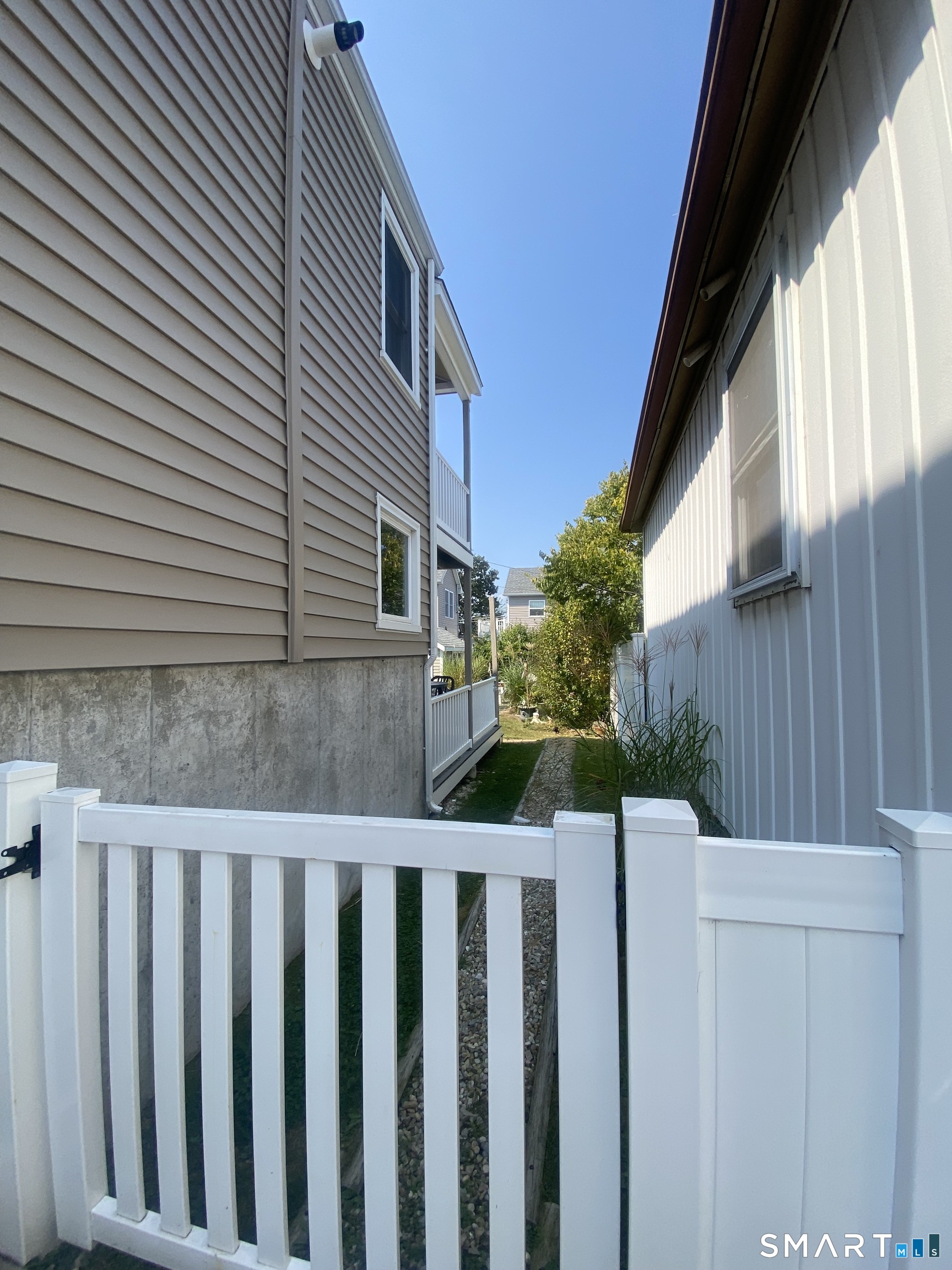 812 East Broadway East Street Milford CT 06460