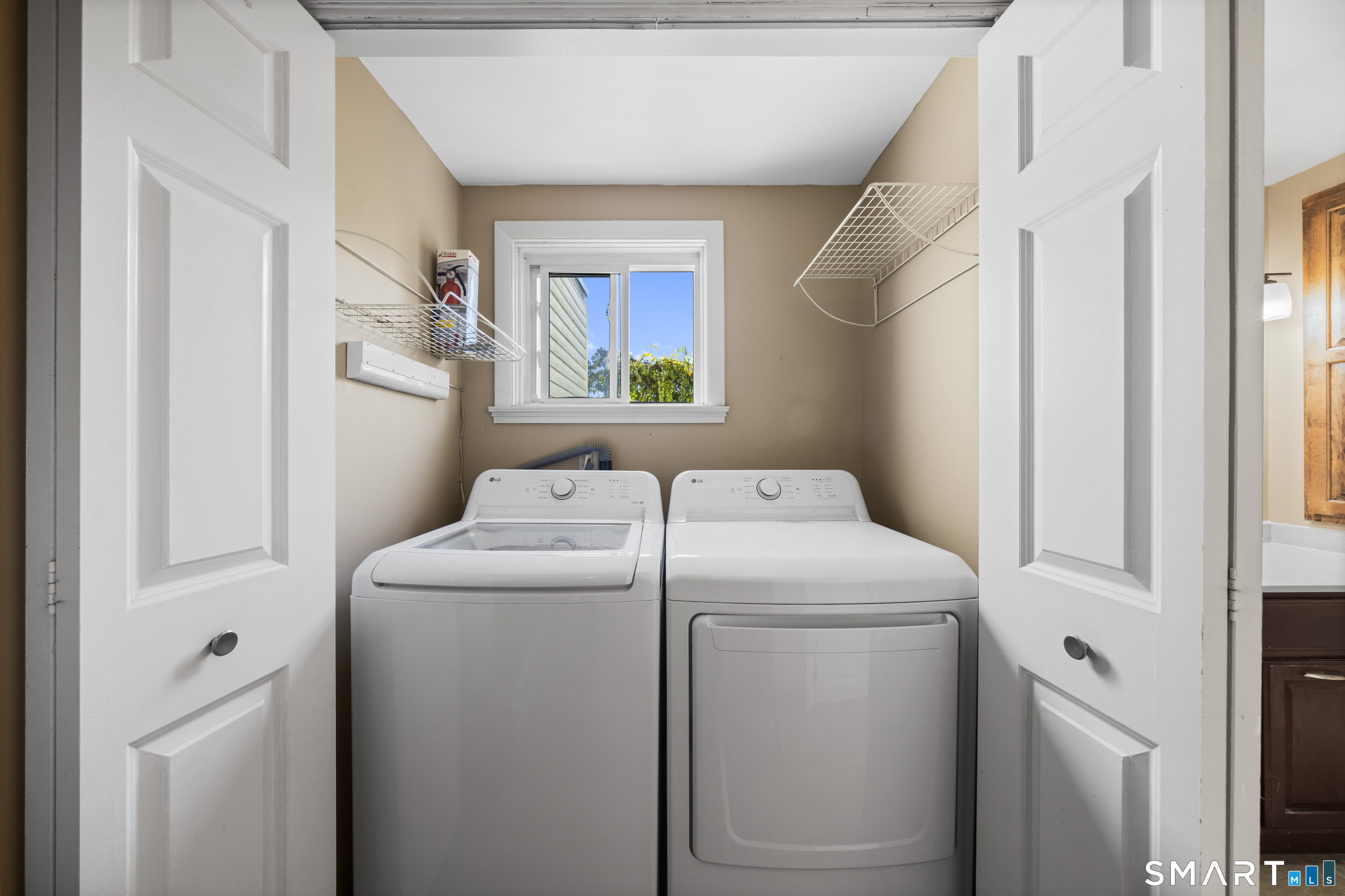 146 Woodland Street Manchester CT 06042