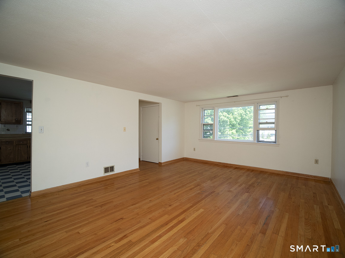 38 Landin Street Woodbridge CT 06525