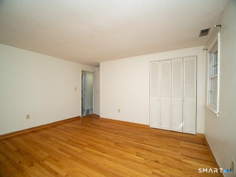 38 Landin Street Woodbridge CT 06525