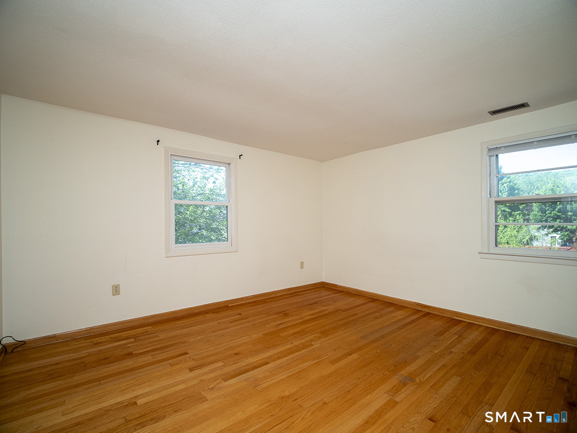 38 Landin Street Woodbridge CT 06525
