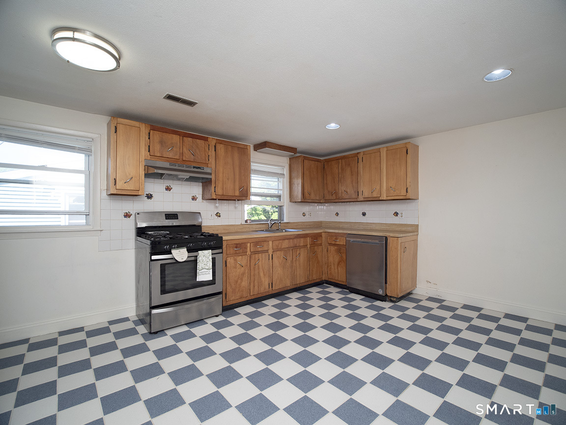 38 Landin Street Woodbridge CT 06525