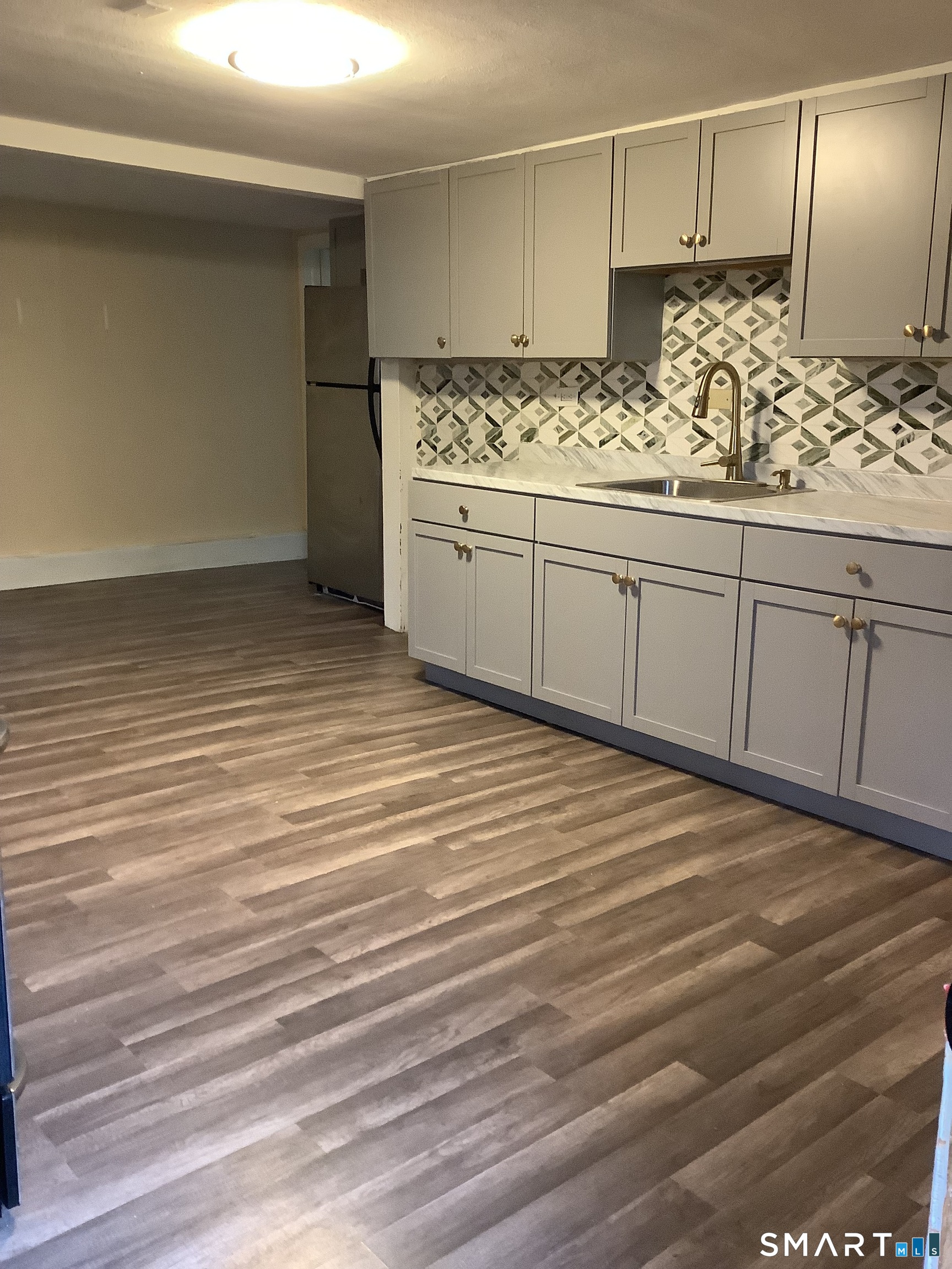 105 Camptown Avenue Derby CT 06418