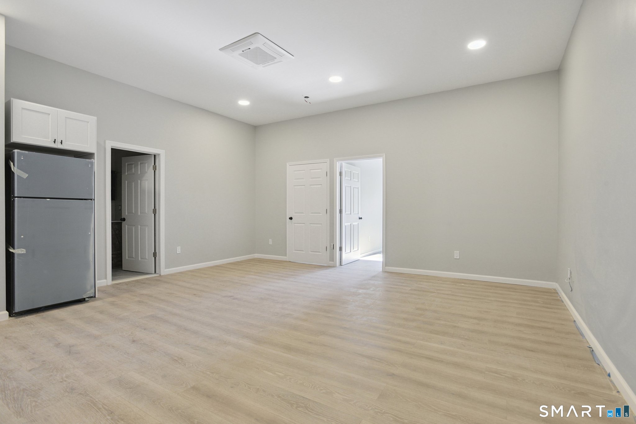 215 Bank Street New London CT 06320