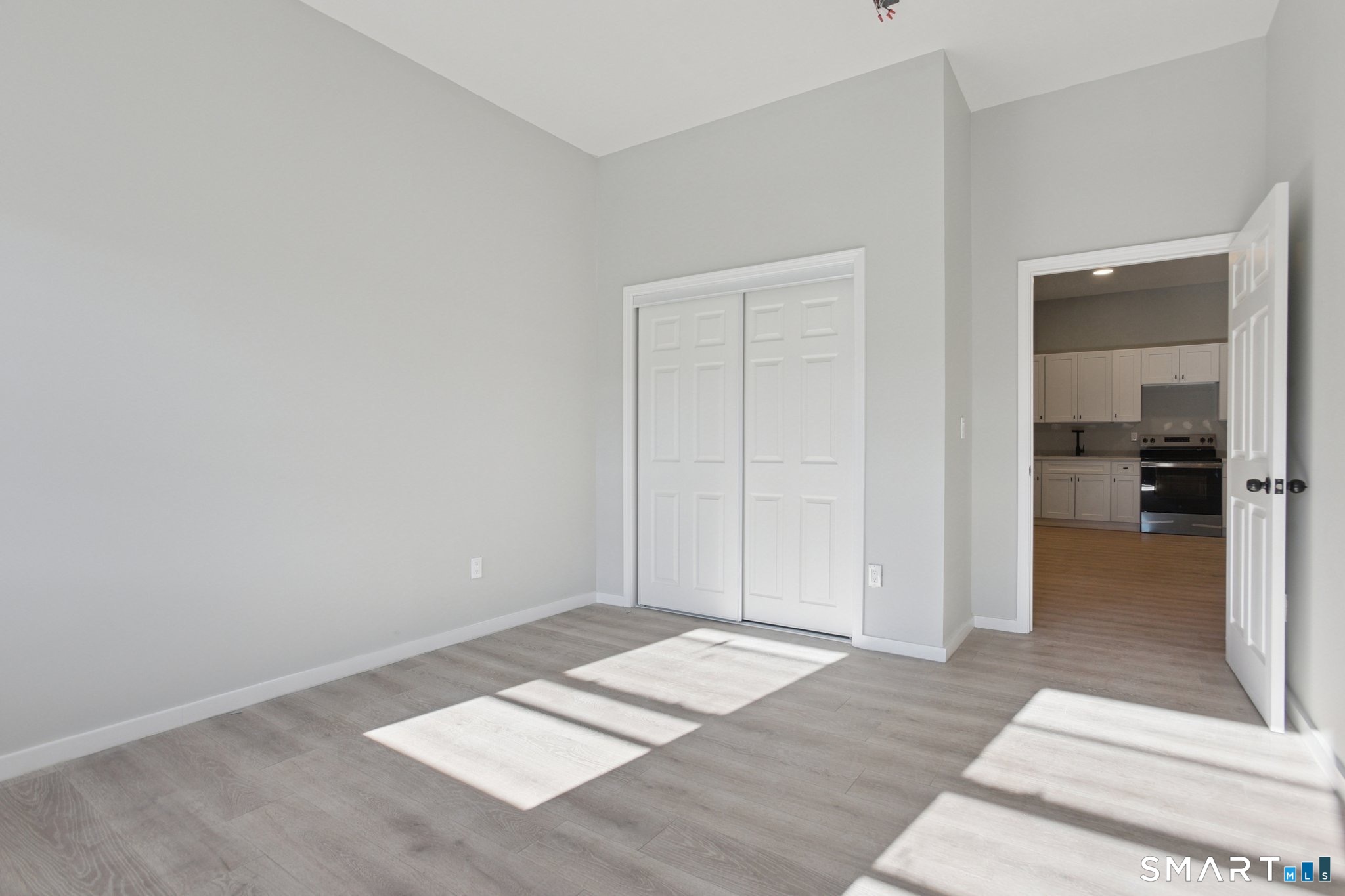 215 Bank Street New London CT 06320