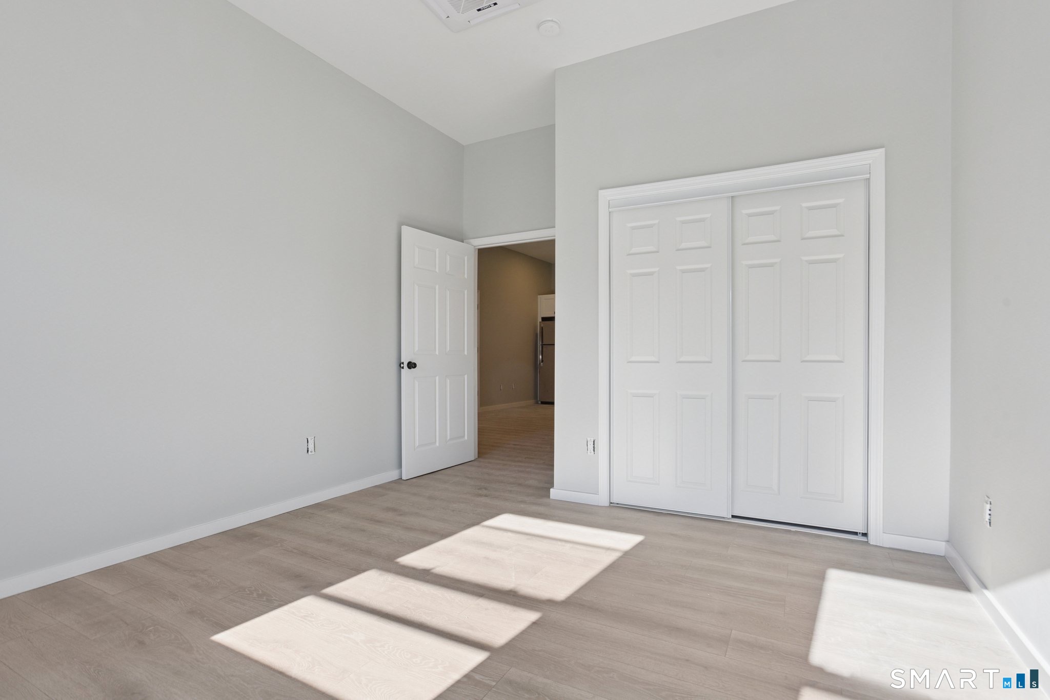 215 Bank Street New London CT 06320