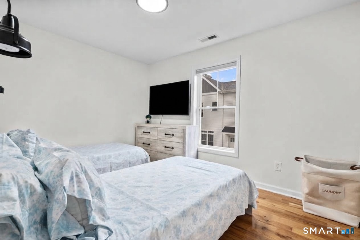 65 Sterling Street Fairfield CT 06825