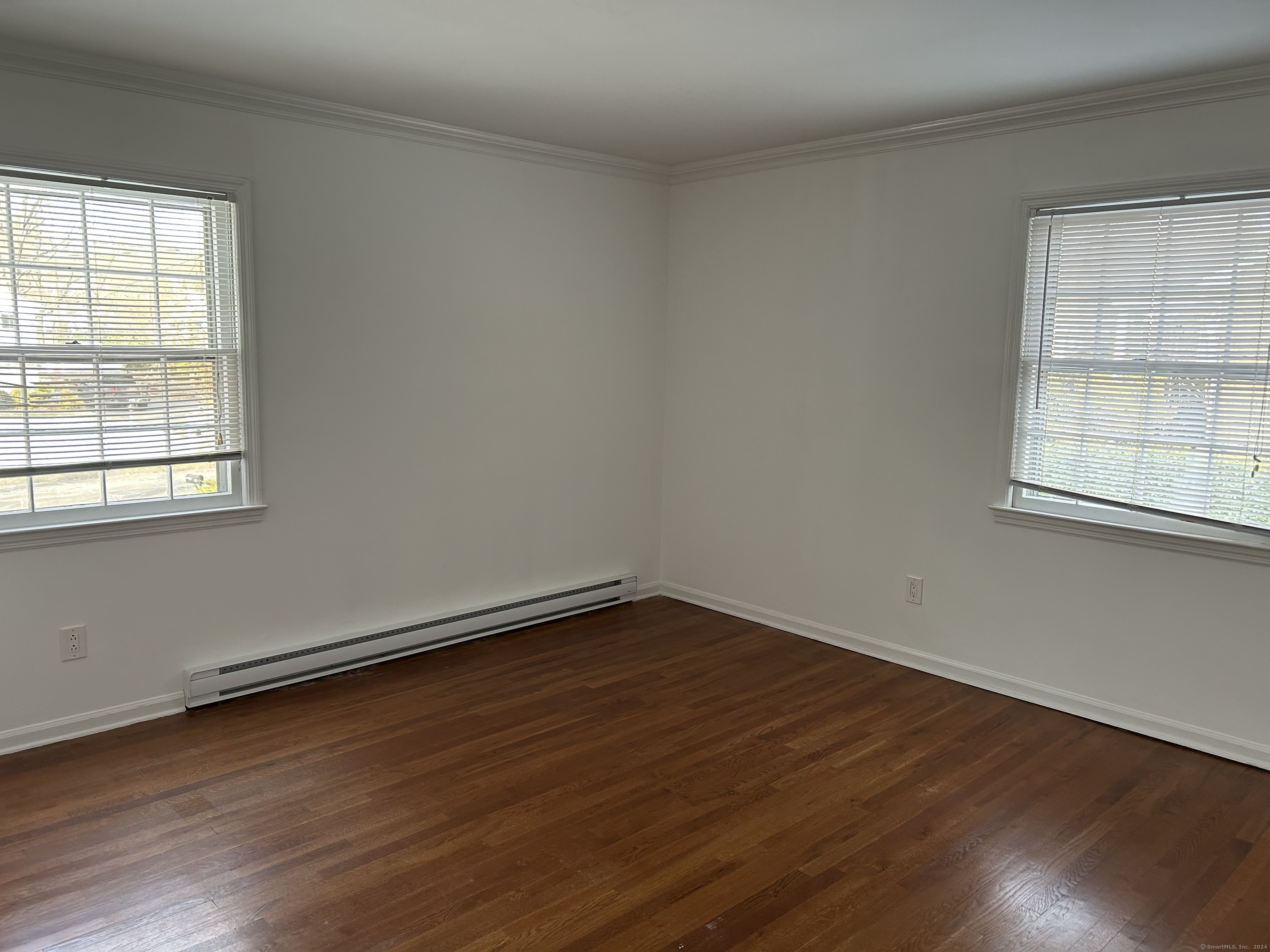 33 Loughran Avenue Stamford CT 06902