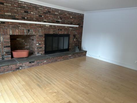 33 Loughran Avenue Stamford CT 06902