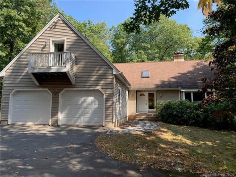 380 Huckleberry Hill Road Avon CT 06001