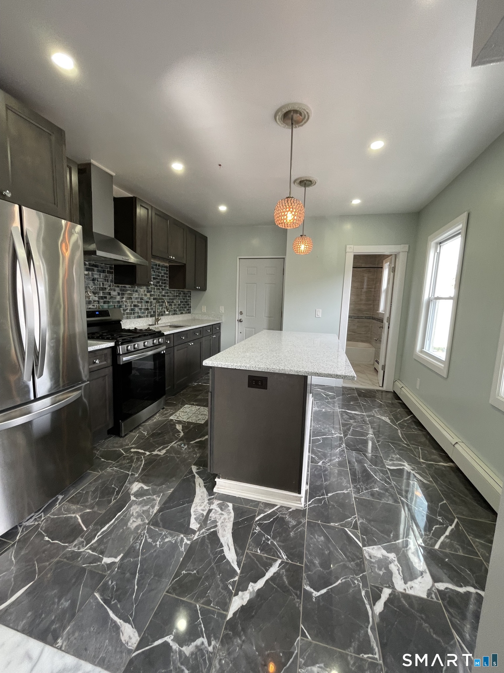 176 Pearl Street Waterbury CT 06704