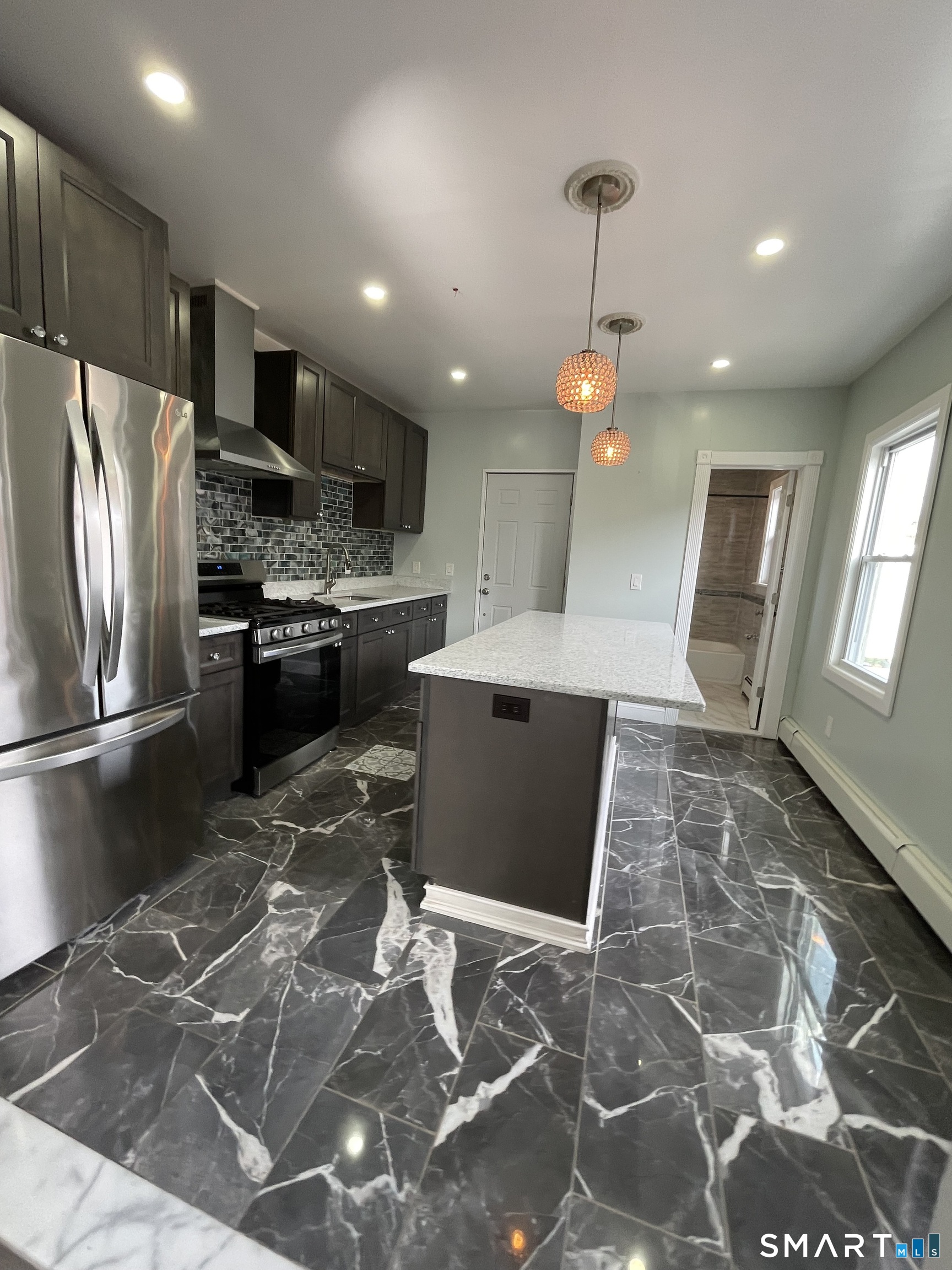 176 Pearl Street Waterbury CT 06704