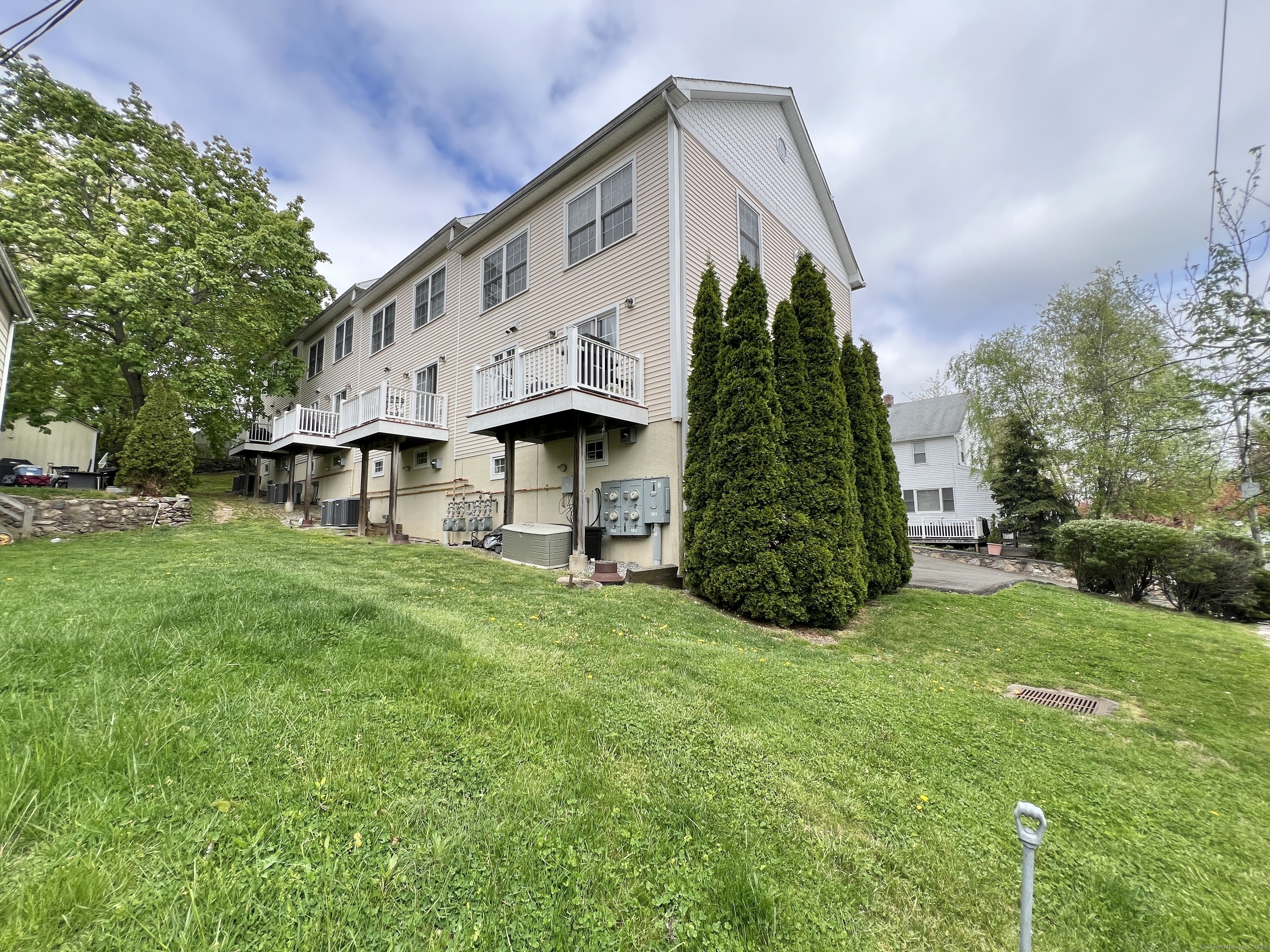 824 Hope Street Stamford CT 06907