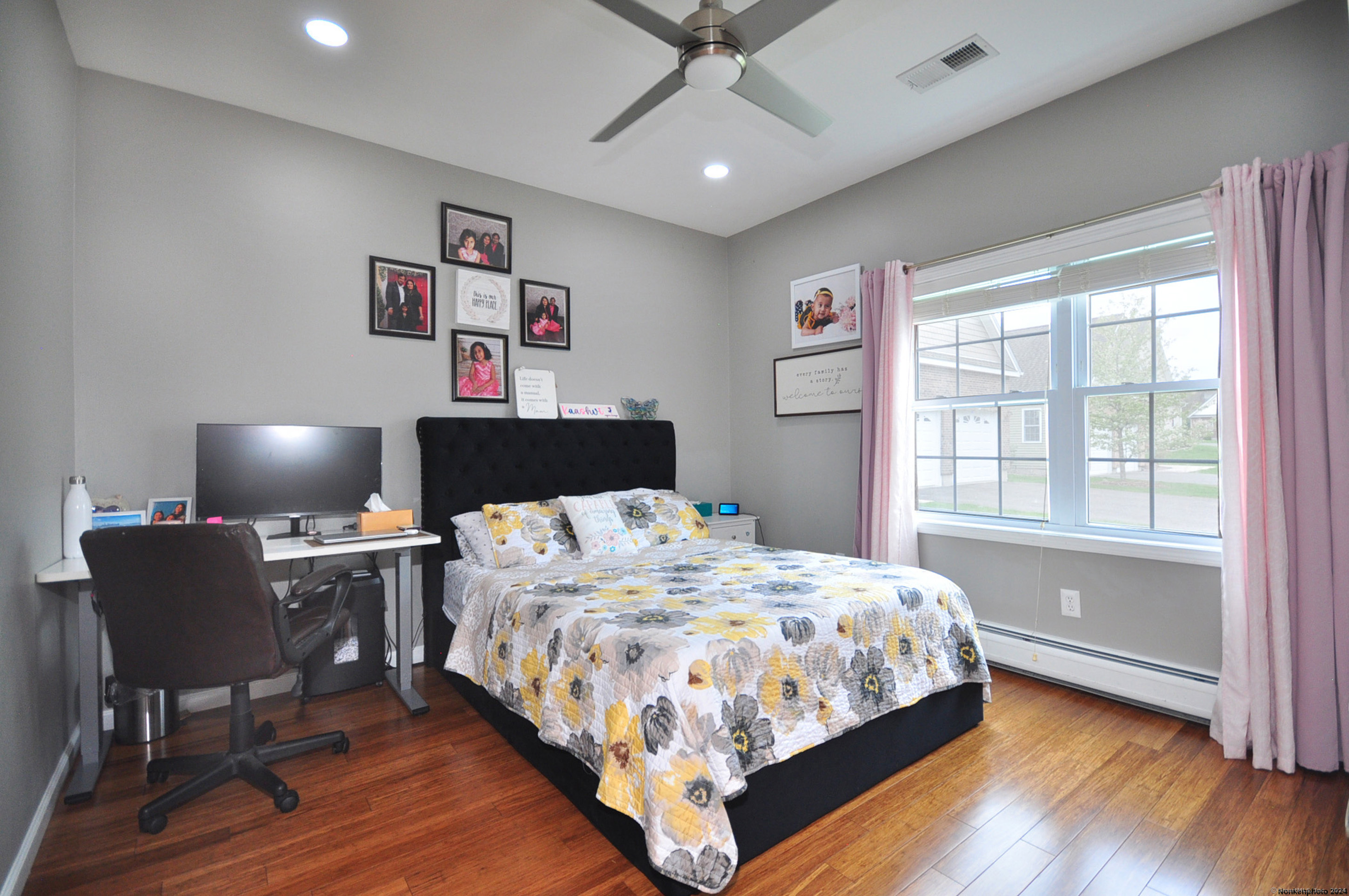 1 Katherine Way Ellington CT 06029