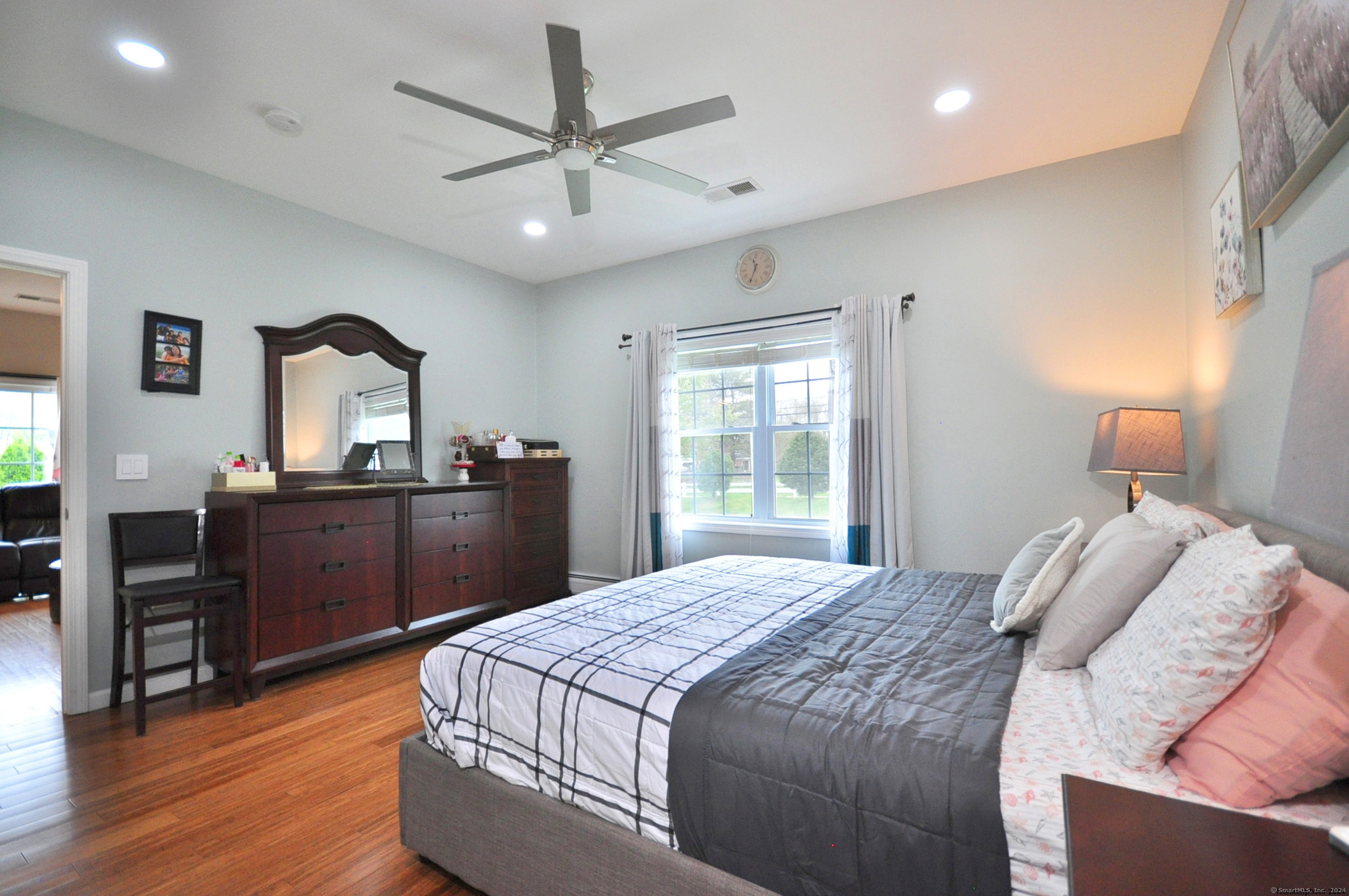 1 Katherine Way Ellington CT 06029