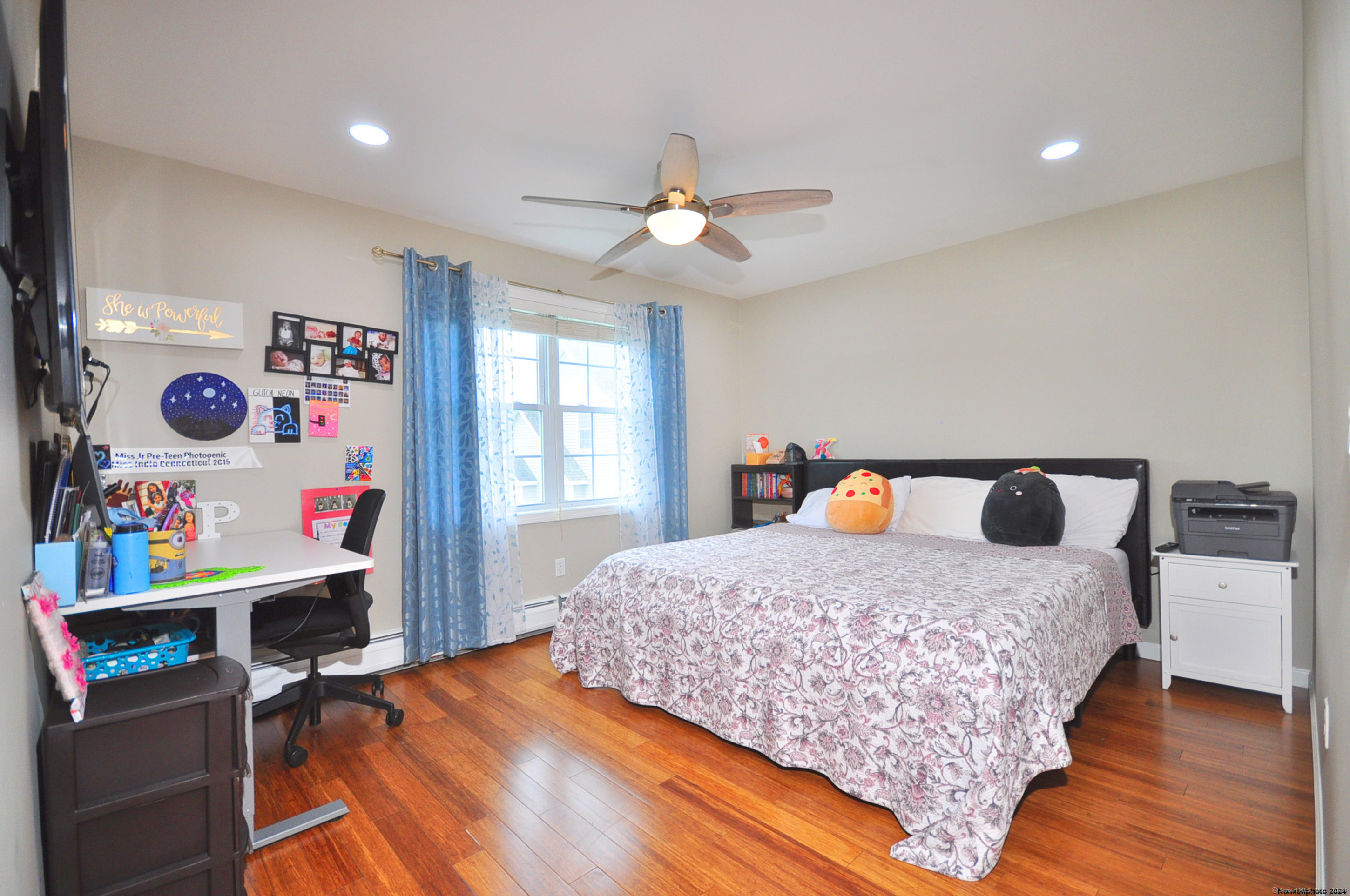 1 Katherine Way Ellington CT 06029
